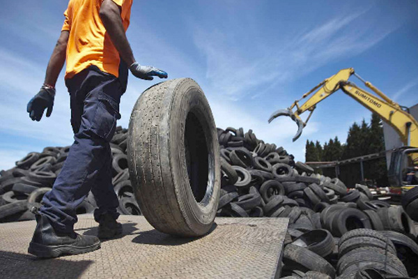 Abraza la sostenibilidad: El poder del reciclaje de neumáticos